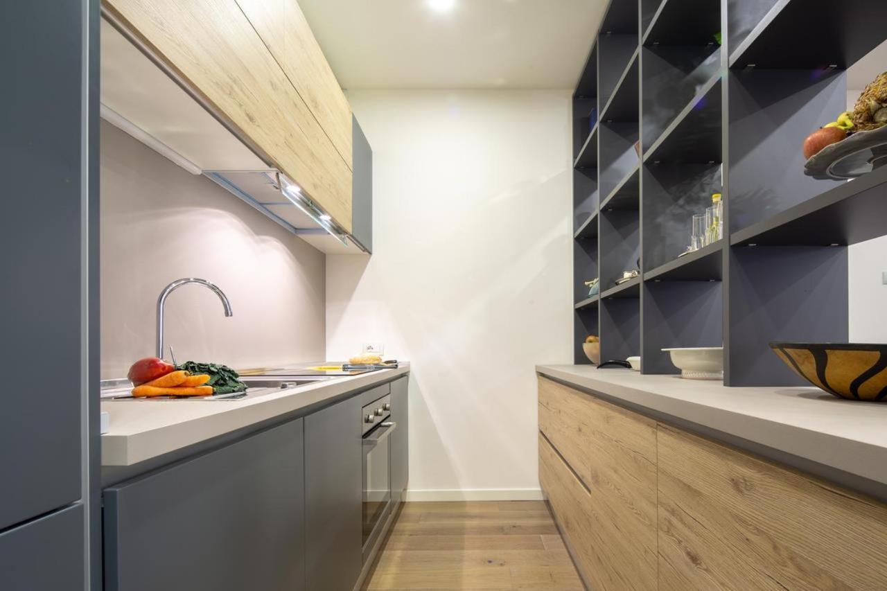 Stunning & Luxurious 1Br Apt 1 Min Walk By Duomo 佛罗伦萨 外观 照片